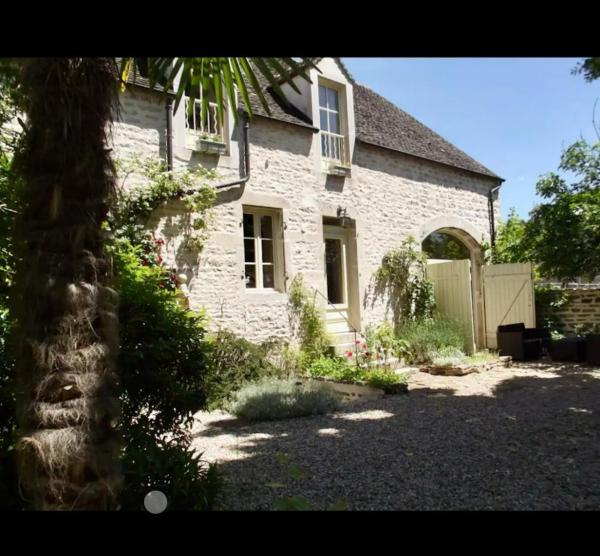 Gîte Laure et Henri, Rezervasyon  Ladoix-Serrigny 