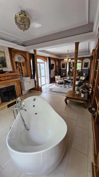 St Peter Villa Budapest, Rezervasyon  Pest Havuzlu Oteller, Yüzme Havuzu