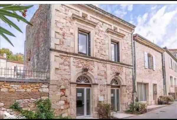Village house, Rezervasyon  Penne-d'Agenais Lot Valley