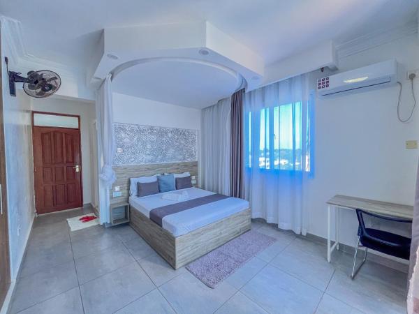 Ocean Bliss Seaview Apartments, Rezervasyon Daire Coast Region Havuzlu Oteller, Yüzme Havuzu