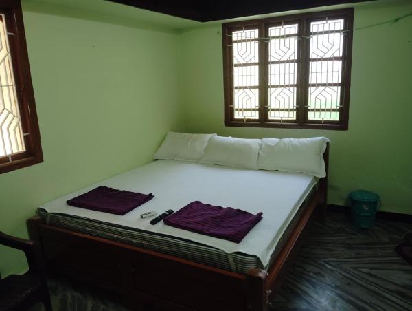 Kirubai Homestay, Rezervasyon  Tiruchendur 