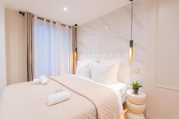 Luxurious Apartment Stylish Design - René Boulanger, Rezervasyon Daire Paris Ile de France