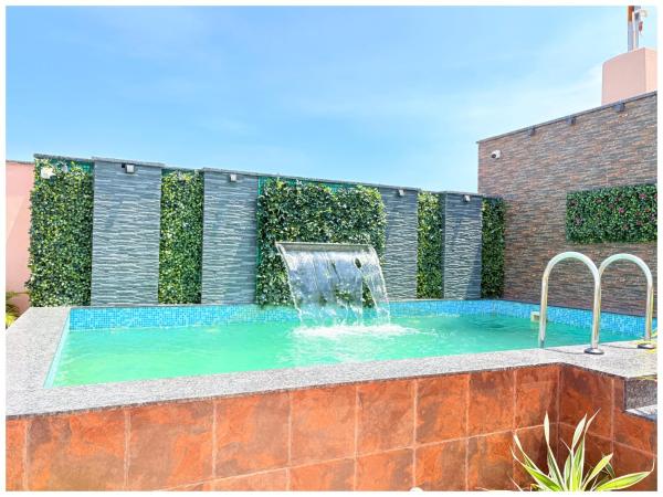 Near Jagannatha Temple Puri RGH-Grand Heritage #Rooftop Pool, Rezervasyon  Puri Orissa
