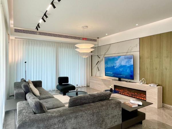 EHUB - Luxury 4Bedroom 3Bathroom with Bund View, Rezervasyon  Çongçing Chongqing