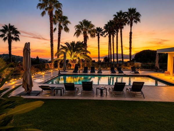 villa NOESIS, Rezervasyon  Korsika Havuzlu Oteller, Yüzme Havuzu
