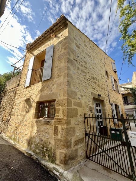 Beautiful Village Silk House, with terrace, Rezervasyon  Collias Gard