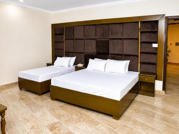 New Elegant Hotel, Rezervasyon  İslamabad otoparklı oteller, Otopark