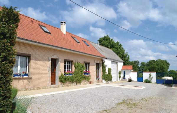 Nice Home In Senlecques With Kitchen, Rezervasyon Tatil Evi Senlecques Pas-de-Calais