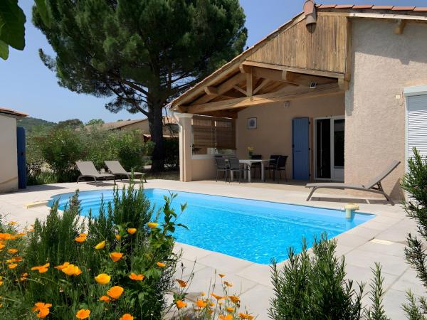 Gîte La Villa L\Espinas, Rezervasyon  Rhône-Alps havuzlu oteller, Yüzme Havuzu
