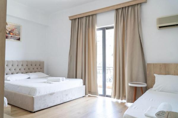 Sunny Days Hotel, Rezervasyon  Saranda Vlorë County