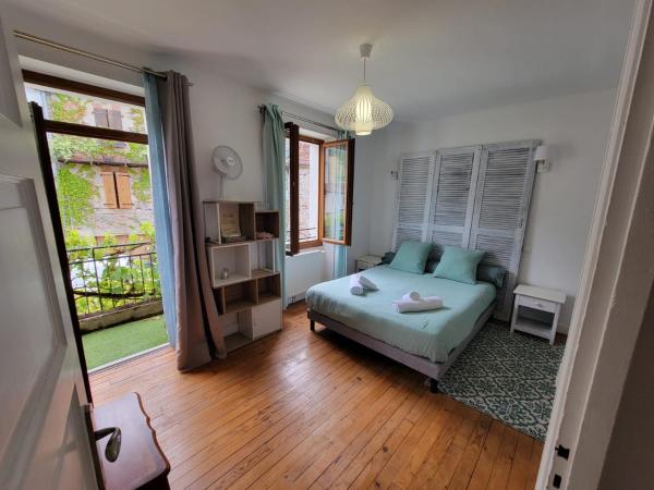 L\Embellie, Rezervasyon  Gagnac-sur-Cere 