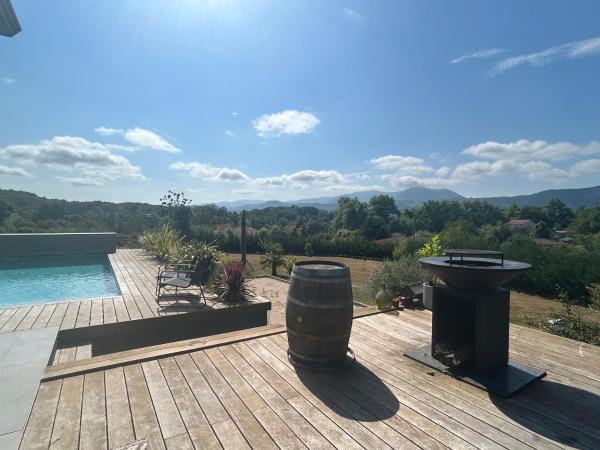 Villa 5L, Rezervasyon  Montjoie-en-Couserans Languedoc-Roussillon