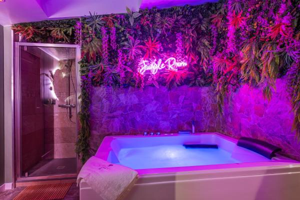 Suite jungle amour détente, Rezervasyon  La Fleche 