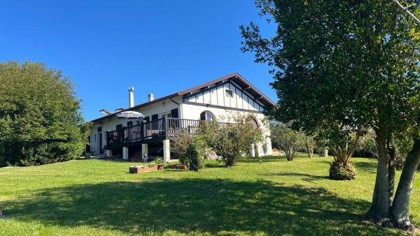 Villa bord de mer Pays Basque Bidart - Biarritz - Guethary - St Jean de Luz, Rezervasyon  Akitanya otoparklı oteller, Otopark