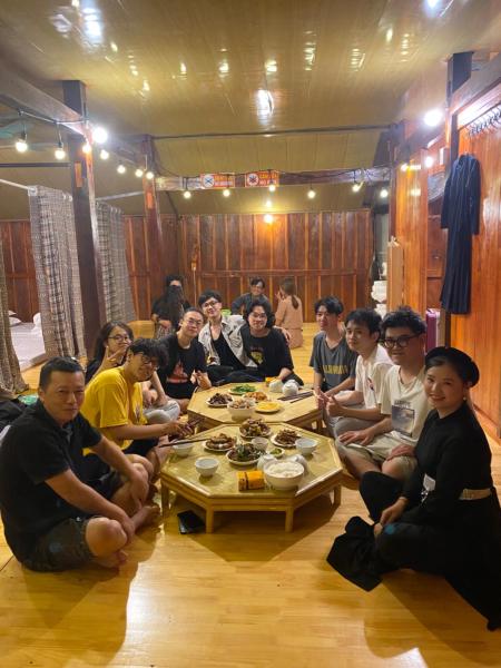 Tuệ Nhi Homestay Ngườm Ngao Bản Giốc, Rezervasyon  Cao Bang 