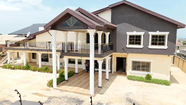 Royal Galaxy Hotel, Rezervasyon  Kumasi Gana