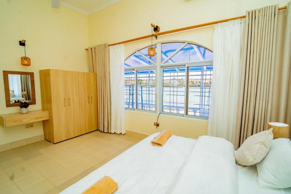 Talab Holidays, Rezervasyon  Coast Region Havuzlu Oteller, Yüzme Havuzu
