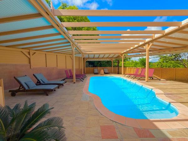 Villa Case Bourbon Piscine, Fitness et Jeux, Rezervasyon  Le Marin Martinik