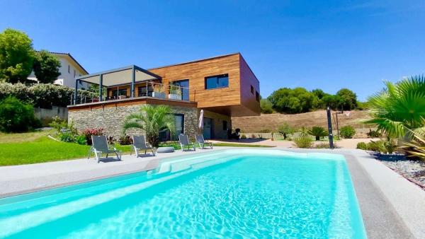 Casamea - Villa Familiale, Piscine chauffée, Clim, Rezervasyon  Korsika Havuzlu Oteller, Yüzme Havuzu