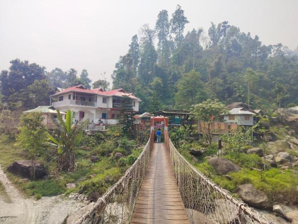 Murti River View Retreat By StayApart, Rezervasyon  Samsing West Bengal