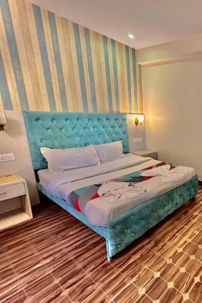 Jacks Calangute Place, Rezervasyon  Goa otoparklı oteller, Otopark