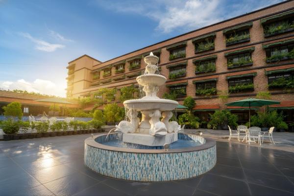 Mayfair Bay Resort Paradeep, Rezervasyon  Orissa Havuzlu Oteller, Yüzme Havuzu