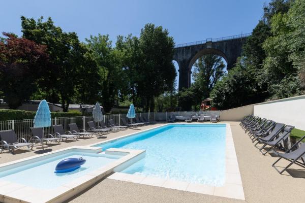 Les Rives d’Auzon confort 8 pers, Rezervasyon  Rhône-Alps havuzlu oteller, Yüzme Havuzu