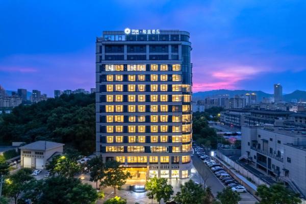 Hangzhou Tonglu Fuchun River Blossom Hill Hotel, Rezervasyon  Tonglu Zhejiang
