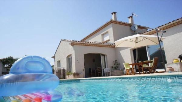 AGENCE JF IMMO - Villa spacieuse 8 pers avec piscine privée proche des plages V0475, Rezervasyon  Vias Canal du Midi