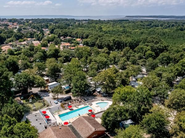 Camping La Canadienne, Rezervasyon  Akitanya havuzlu oteller, Yüzme Havuzu