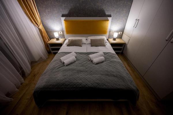 Apart Hotel Rezidential Home with private parking, Rezervasyon  Suceava Suceava