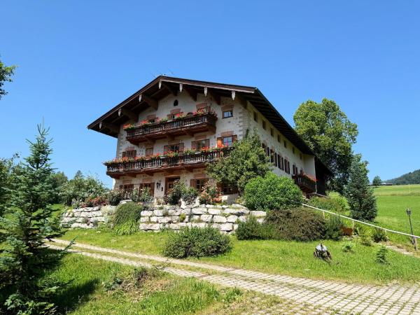 Gästehaus Hausenbauer, Rezervasyon  Bavyera Otoparklı Oteller, Otopark