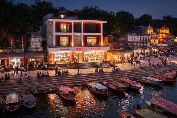 Hotel Ramghat inn -In front of Mandakini River, Rezervasyon  Sītāpur Mūāfi 