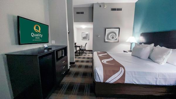 Quality Inn Roseville-Detroit North, Rezervasyon  Roseville Detroit Metropolitan Area