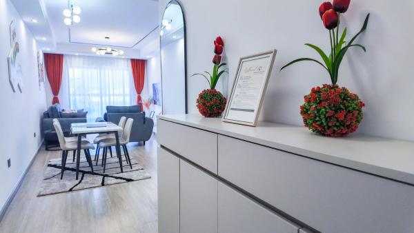 Kiki Cozy Homes - Heated pool, gym, kids play area, garden, roof top views, Rezervasyon  Nairobi Nairobi