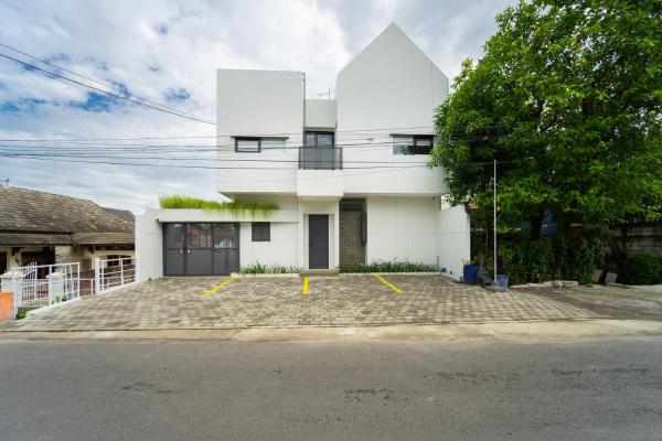 Artric Profesional Living By ARBA, Rezervasyon  Kalibanteng-kidul Central Java
