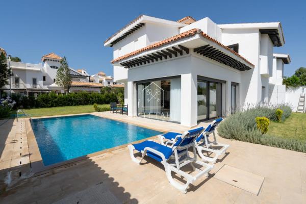 Luxury Villa with Private Pool, Rezervasyon  Tanca 