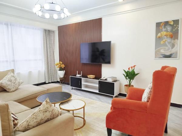 classy executive two bedroom apartment with swimming fully equipped gym ample parking space and amazing scenic views, Rezervasyon Daire Nairobi Nairobi