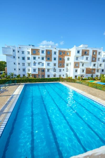 Mombasa One, Two & Three Bedroom BnB, Buxton Point Apartments - Haven & Harmony Hosts, Rezervasyon Daire Coast Region Havuzlu Oteller, Yüzme Havuzu