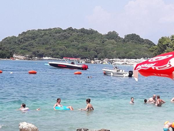 Vila Oscar, Rezervasyon Otel Ksamil Vlorë County