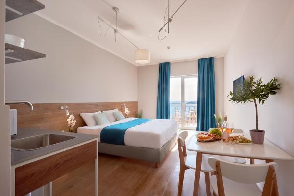 Garni Hotel Larimar, Rezervasyon  Budva County Havuzlu Oteller, Yüzme Havuzu