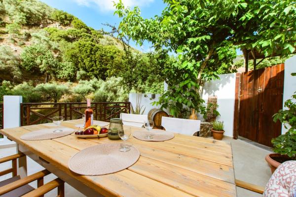 Annas Village House, Rezervasyon  Perivólia Girit