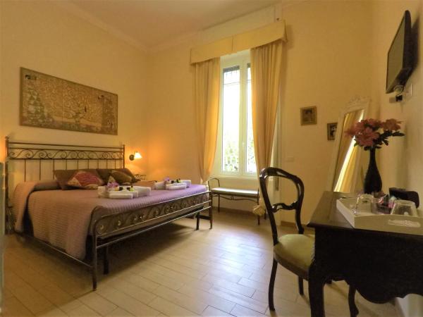 Tuccis Roma Guest House, Rezervasyon Bed and Breakfast Lazio otoparklı oteller, Otopark