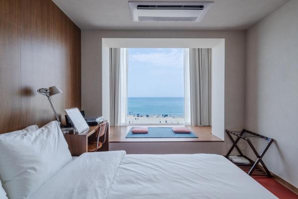 Cabinet 캐비넷 양양, Rezervasyon  Yangyang 