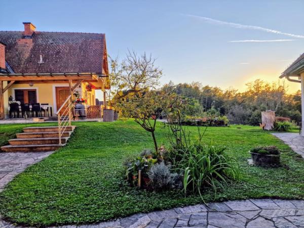 Haus Schönegger, Rezervasyon Misafirhane Southern Styria otoparklı oteller, Otopark